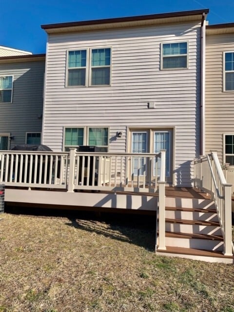 Building Photo - Gorgeous brick front 3bd 2/2bth townhouse ...