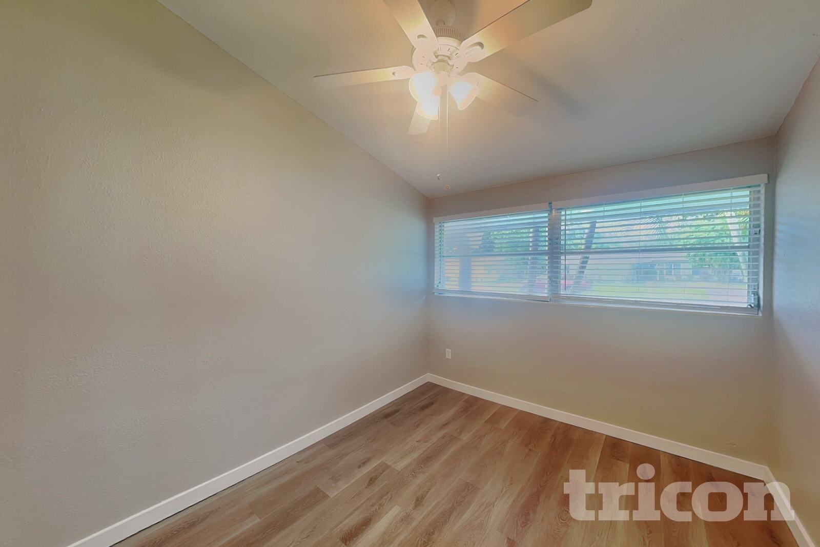 Building Photo - 1819 Brentwood Dr
