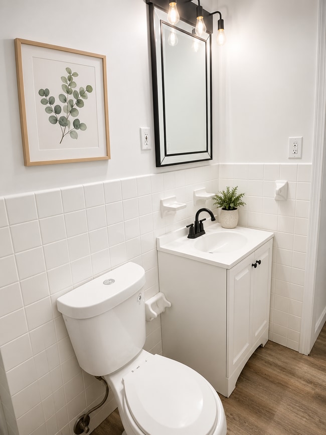 Building Photo - Charming 3BR Rental with Extra Living Space in Basement