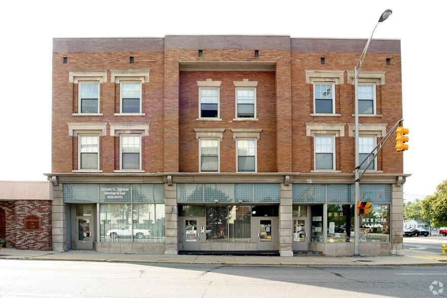 Building Photo - Arrasmith Apartments