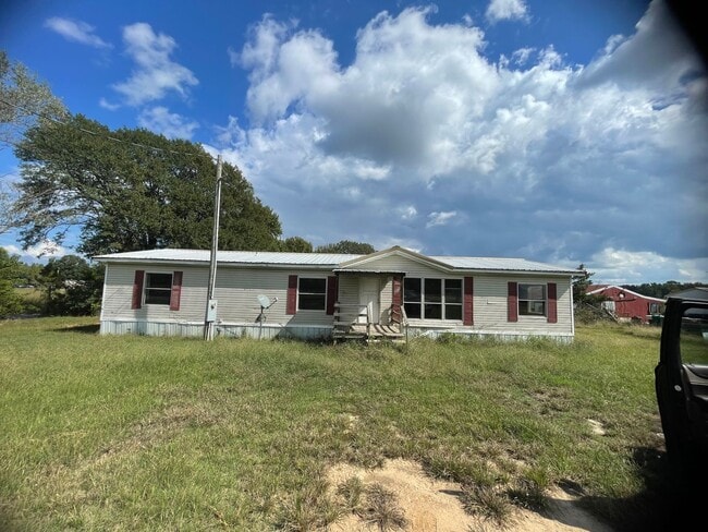 Primary Photo - 3 BR 2 Bath 1,904 sq ft doublewide Mobile ...
