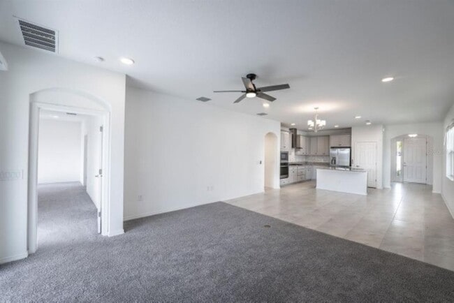 Building Photo - 10715 New Morning Dr