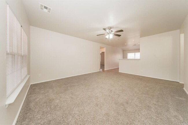 Building Photo - 4601 Wagner Lake Dr