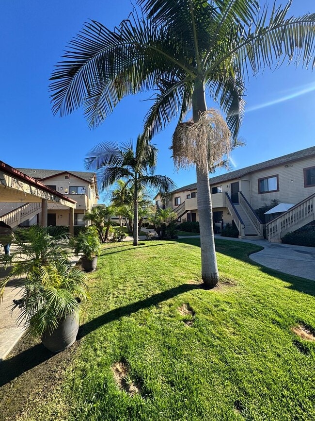 Building Photo - 1 Bedroom, 1 Bath - 55+ Senior Living Comm...