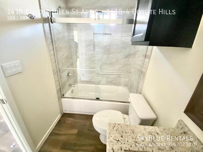 Building Photo - 1418 Coyote Hls