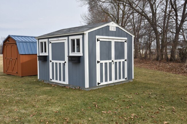 Building Photo - 4 Bedroom home in Granger, IN!