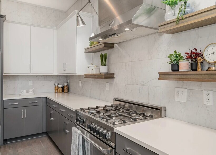 Building Photo - 1011A Southside Ave