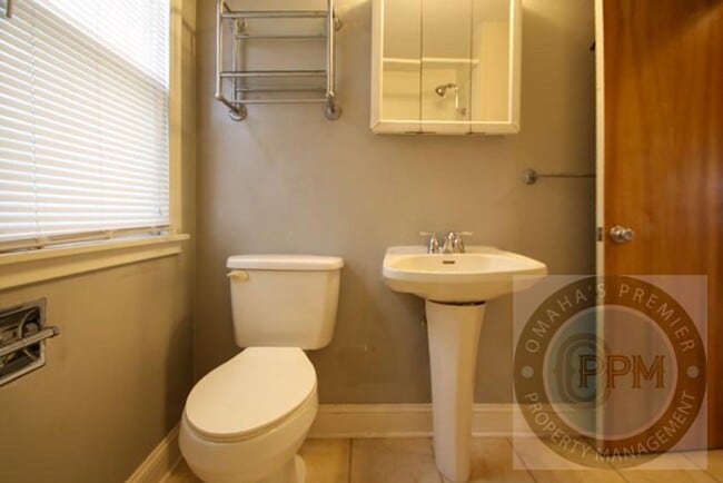 Building Photo - 125 N 38th St