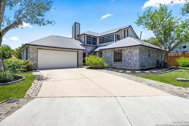 Building Photo - 10133 Sandyglen