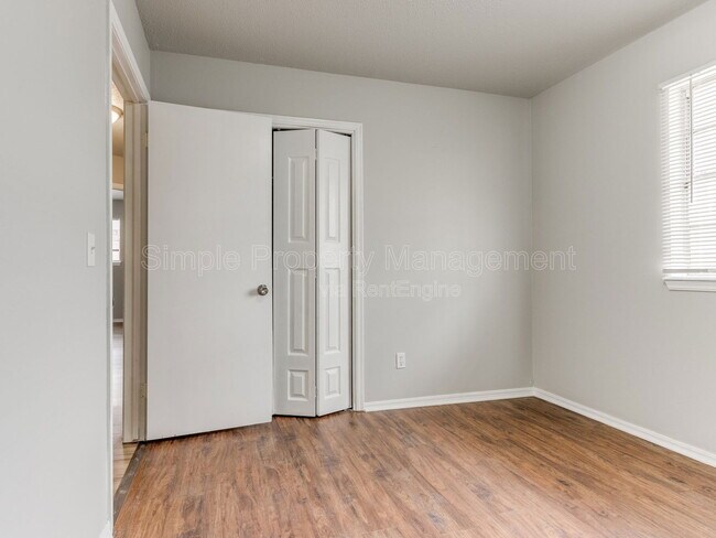 Building Photo - 7432 NW 27th St