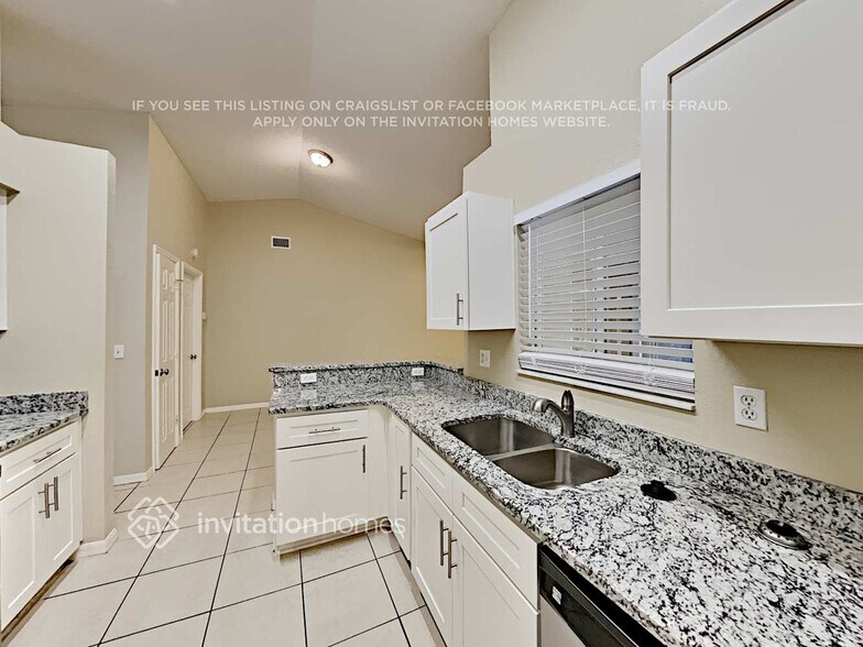 Building Photo - 2938 Hickory Ridge Dr