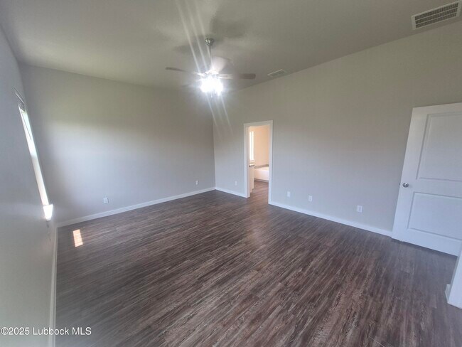 Building Photo - 2144 Kirksey Ave
