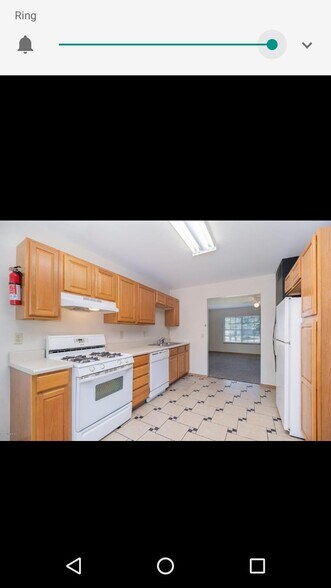 Kitchen - 1275 Redpine Way