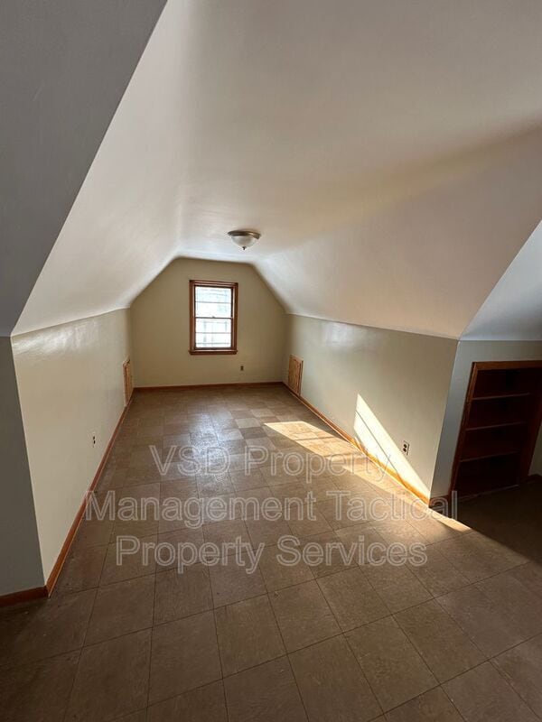 Building Photo - 10301 Granger Rd