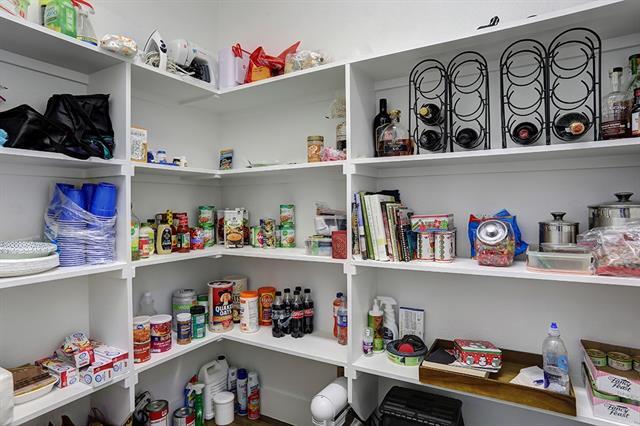 Building Photo - 1310 Palm Canyon Dr