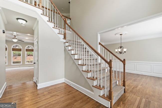 Building Photo - 2570 Wood Creek Ct NE