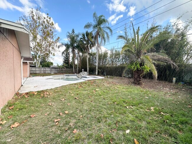 Building Photo - 119 Glendale Dr