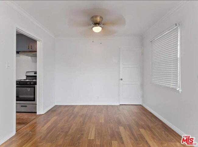 Building Photo - 5913 Overhill Dr