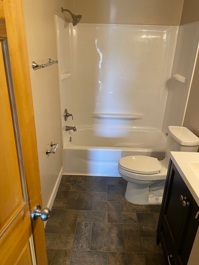 Building Photo - 60 Cavalier Blvd