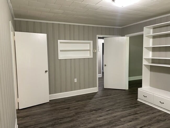 Building Photo - 7230 Union Grove Church Rd