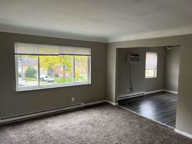 Building Photo - 2828 Westknolls Ln