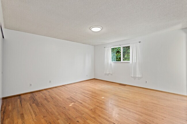 Building Photo - 8506 244th St SW