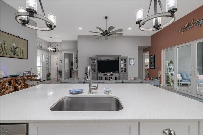 Building Photo - 3069 Borassus Dr
