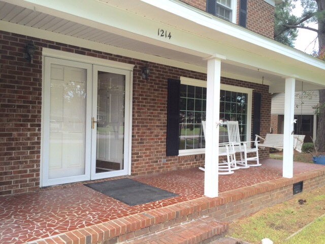 Building Photo - 1214 Rodgers Dr