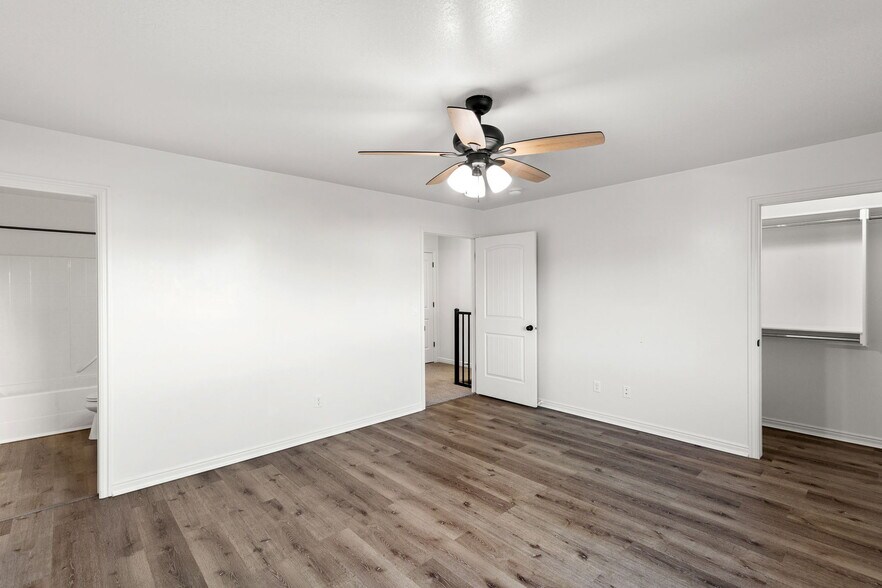 Building Photo - 2801 E 450 N