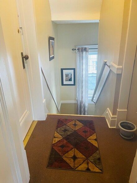 Building Photo - 763 Columbus Pky