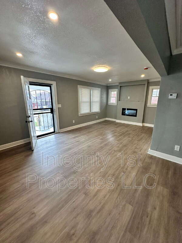 Building Photo - 3422 Askew Ave