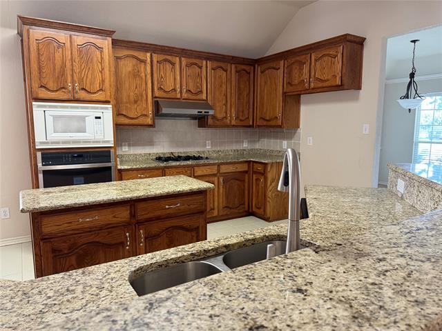 Building Photo - 1435 Kingsley Dr