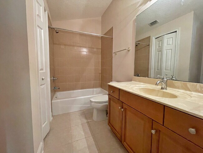 Building Photo - 3BR|3BA Palencia Patio Home