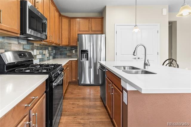 Building Photo - 10771 N Montane Dr