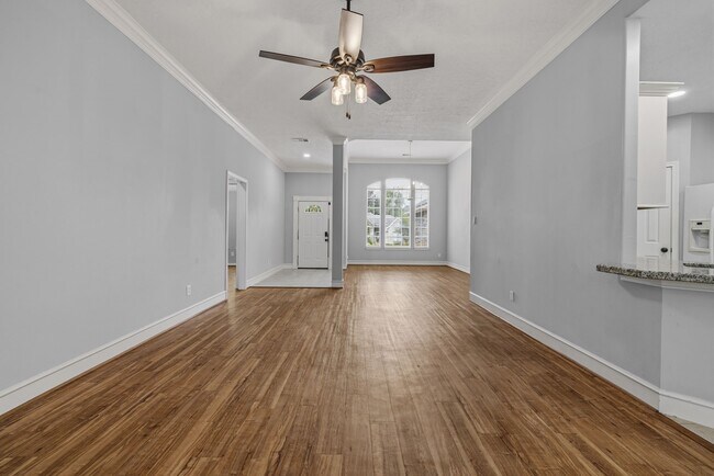 Building Photo - 909 Katie Ln