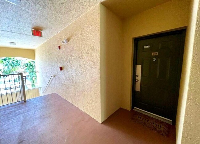 Building Photo - 6418 Emerald Dunes Dr