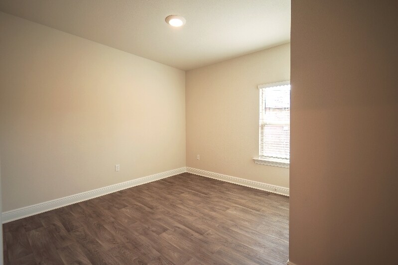 Building Photo - 11394 Cloister Dr