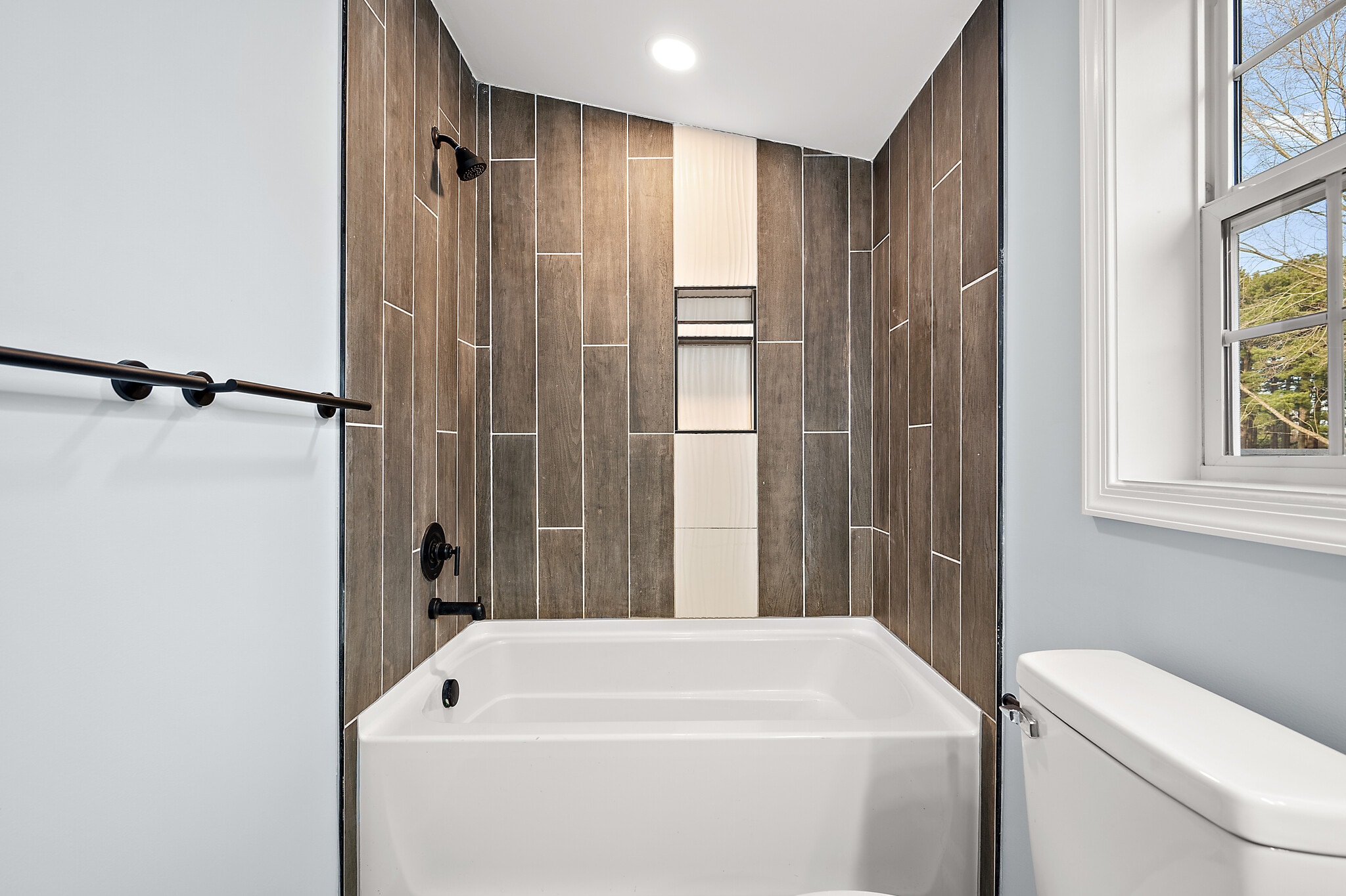 Building Photo - 1201 Tuscola Ave