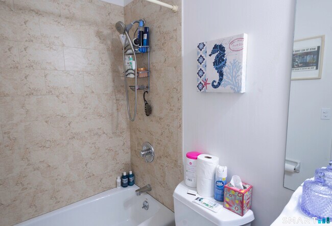 Building Photo - 150 Prospect St