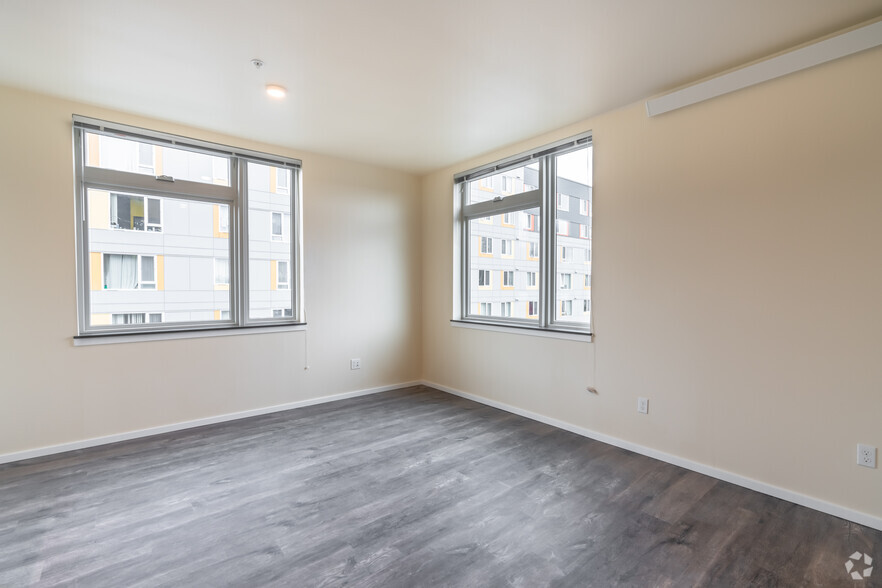 Studio - Unit B - Bedroom - Hanford Studios