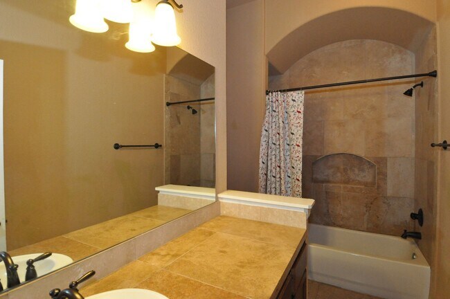 Building Photo - Beautiful Home In Hutto ISD