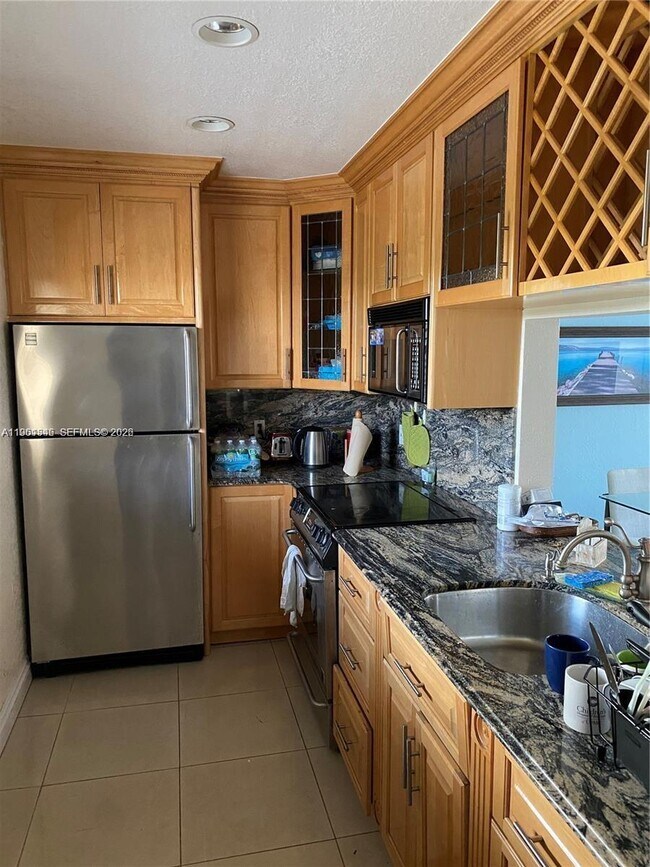 Building Photo - 3601 NE 170th St