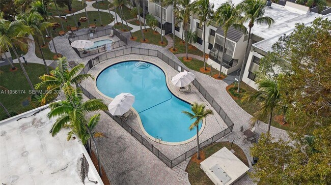 Building Photo - 7929 SW 104th St