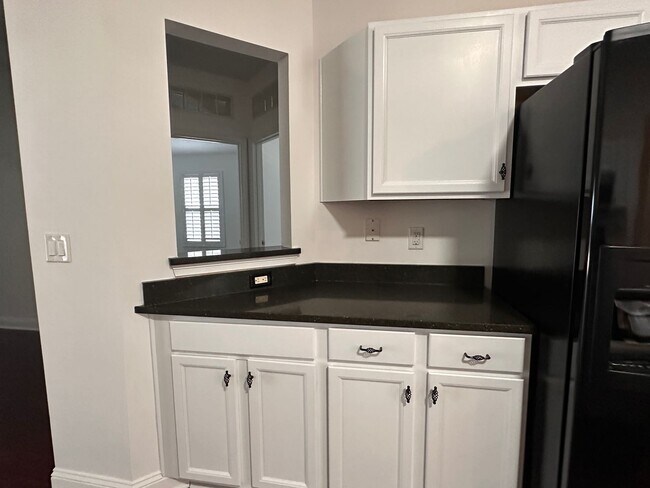 Building Photo - 86153 Sand Hickory Trail