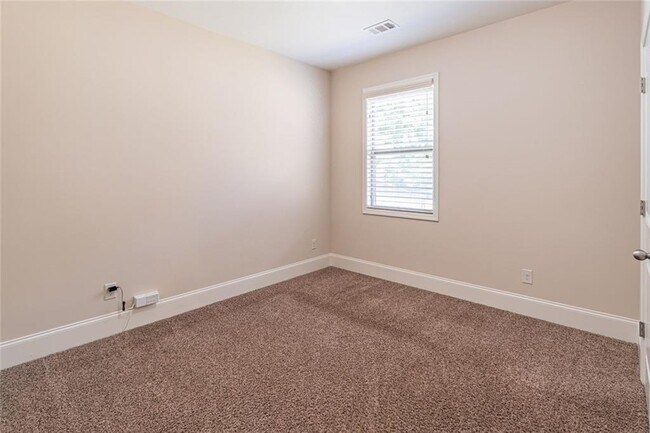 Building Photo - 4769 Bogan Meadows Dr