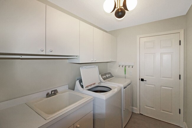 Building Photo - Calusa Lakes Annual Home for Rent