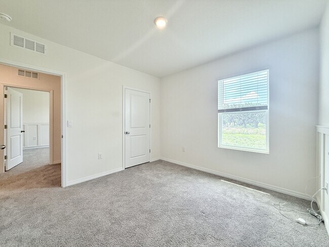 Building Photo - 10759 Penny Gale Loop