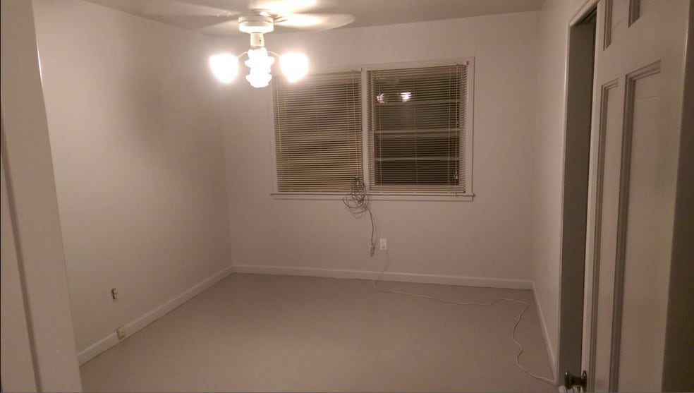 bedroom - 4016 46th St