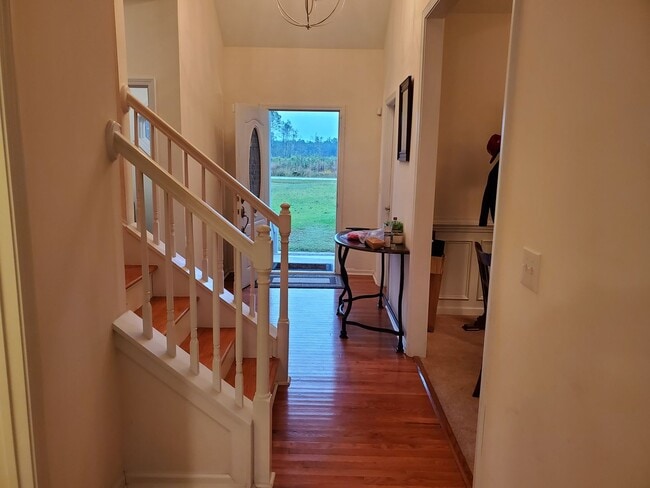 Building Photo - Tranquil Expanse : 4BR | 2.5 BA , House in Moncks Corner