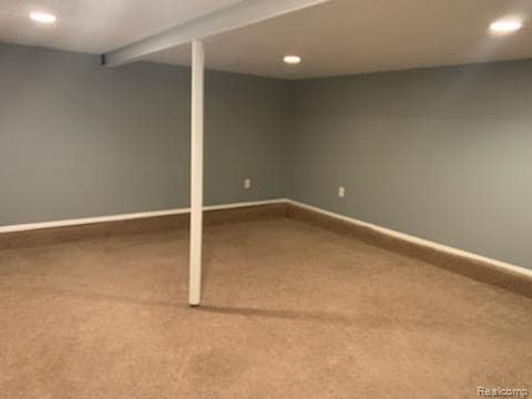 Building Photo - 1410 Airway Dr